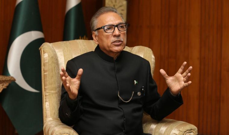 Pakistan Cumhurbaşkanı Alvi: Baskı ve tutuklamalar yerine siyasi çözümler aramalıyız