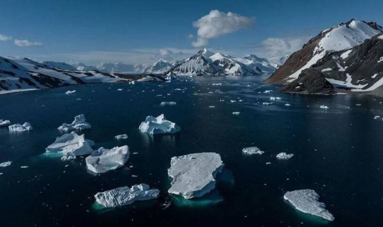 "Buzlar kıtası" Antarktika, erimeye devam ediyor...