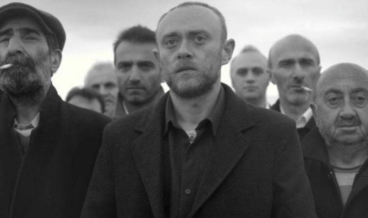 Yol Kenarı filmi konusu nedir? Yol Kenarı filmi oyuncuları kimler?