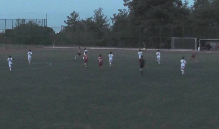 Stat ışıkları yanmayınca karanlıkta mücadele ettiler!