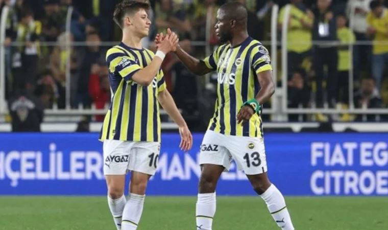 Enner Valencia, Alex'in rekoruna ortak oldu
