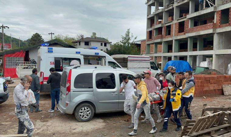 Ordu'da inşaat iskelesi çöktü: 4 işçi yaralandı (02 Mayıs 2023)