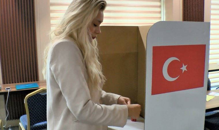 YSK açıkladı: Yurtdışı ve gümrüklerde kullanılan oy sayısı ilk turu geçti