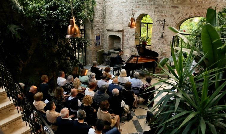 ASKEV piyanist Emre Yavuz ile sezonu açtı