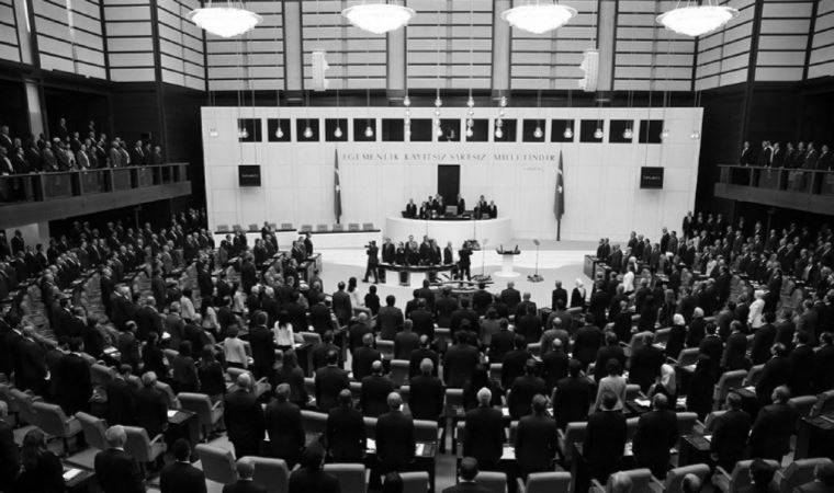 Gerici ittifak işbaşında