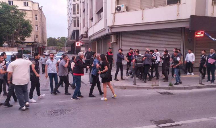 İzmir’de AKP’liler ile CHP'liler arasında arbede yaşandı!