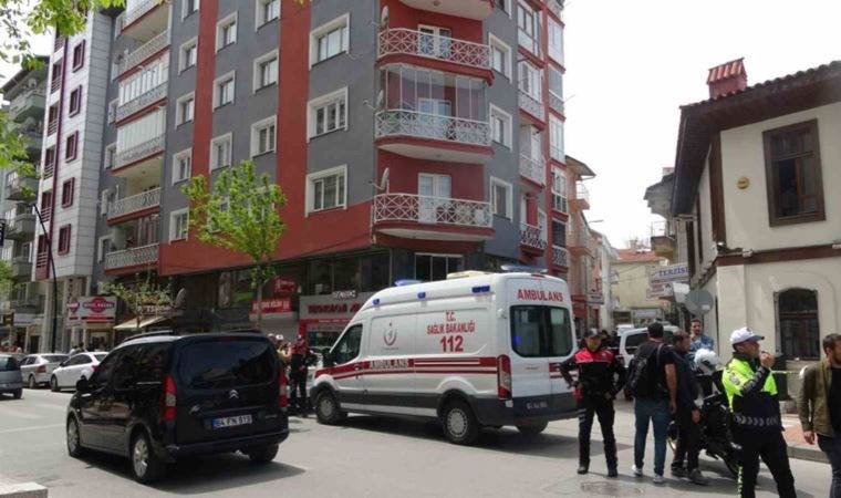 Uşak'ta dehşet: 6. kattan aşağı atılan 2 aylık bebek öldü