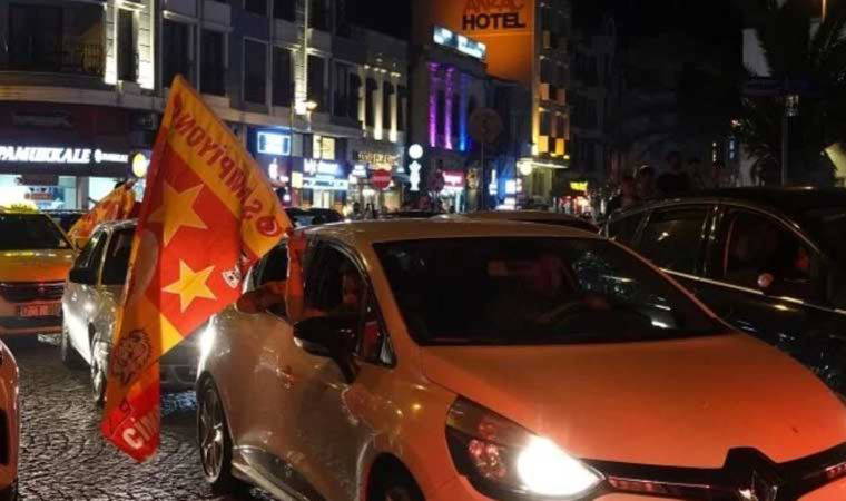 Bağdat Caddesi'nde Galatasaray taraftarlarının araçlarına saldırı