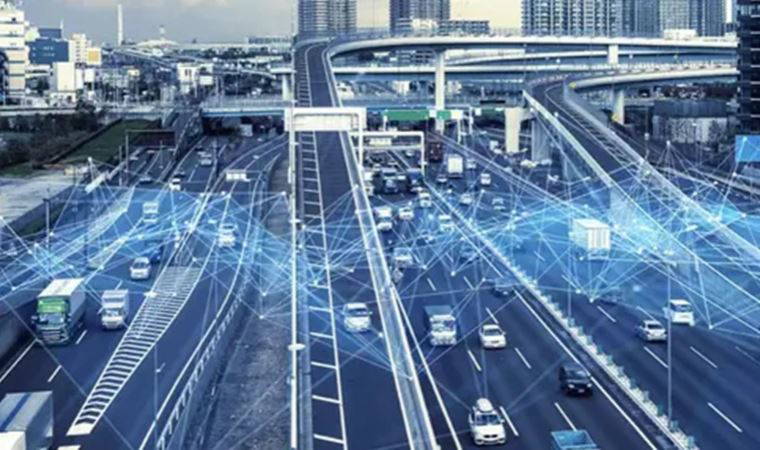 Yapay zeka destekli araç içini gözetleyebilen kamera kullanıma girdi