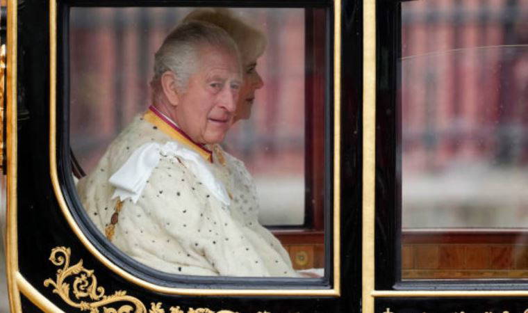 Son Dakika... İngiltere Kralı III. Charles'ın taç giyme töreni başladı