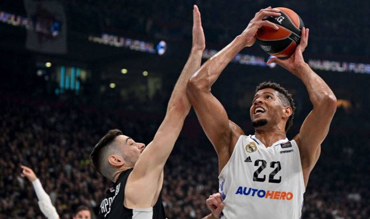 THY EuroLeague'de haftanın MVP'si Walter Tavares oldu
