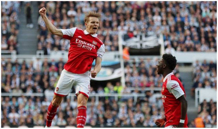 Arsenal, Premier Lig'de zirve takibini sürdürdü