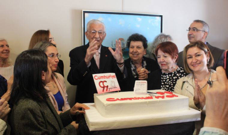 Cumhuriyet, 99. yaş gününü kutladı: Uğur Mumcu'nun yolundan dönmeyiz