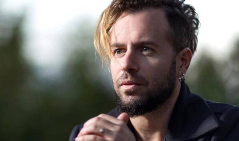 Ünlü sanatçı Emre Aydın'dan Ekrem İmamoğlu'na destek mesajı