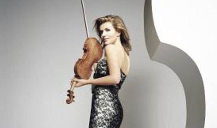 Anne-Sophie Mutter & Mutter’s Virtuosi haziranda AKM'de