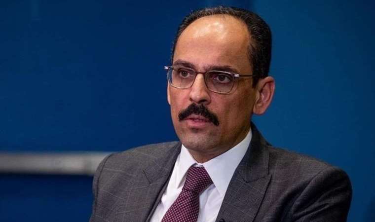 MİT Başkanı İbrahim Kalın'dan makam odasında ilk fotoğraf