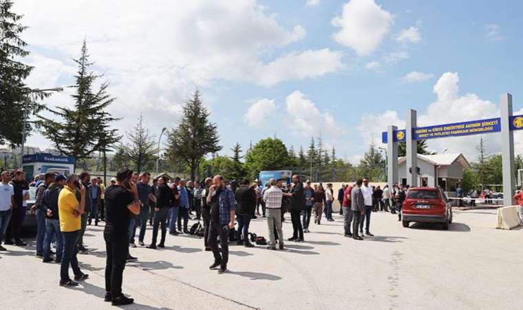 Ankara’daki patlamaya tanık olan esnaflar o anları anlattı: 'Basıncı yüzümüzde hissettik'
