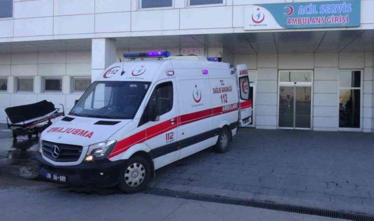 Halatı kopan asansör kabini boşluğa düştü: 1 yaralı