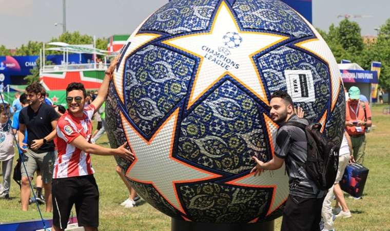 UEFA Şampiyonlar Festivali üçüncü gününde devam ediyor