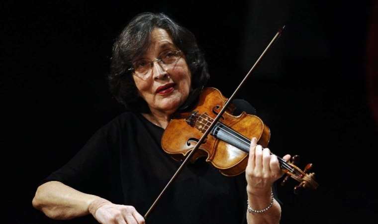 Suna Kan kimdir? Suna Kan'ın hayatı ve başarıları...