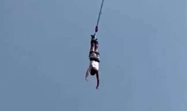 Bungee Jumping yaparken ip koptu