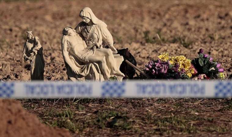 İspanya'da diktatör Franco döneminde öldürülen kişilerden 128'inin kalıntıları toplu mezardan çıkarılıyor