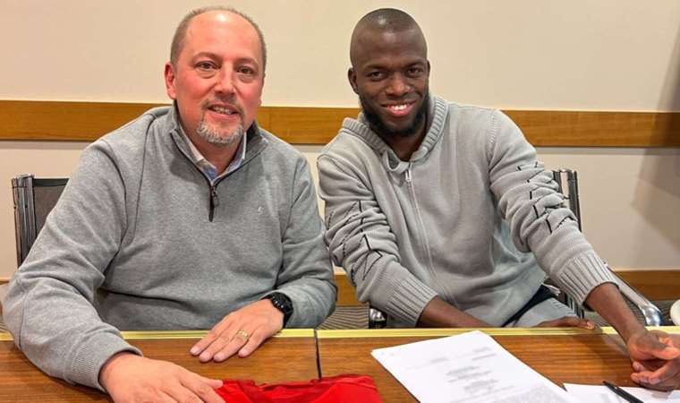 Enner Valencia Internacional'e imzayı attı