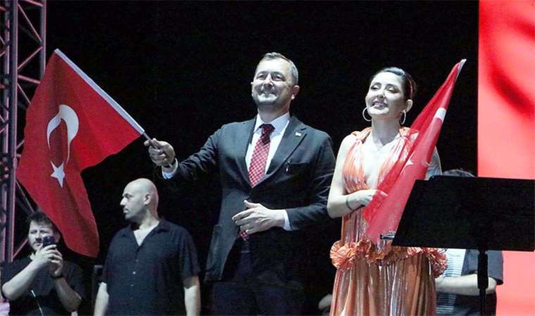 AKP'li belediye başkanından 'Melek Mosso' açıklaması!