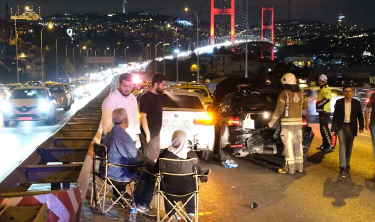 15 Temmuz Şehitler Köprüsü'nde zincirleme kaza! (14 Haziran 2023)