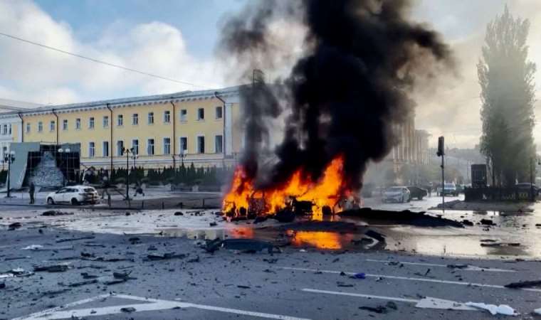 Odessa'ya füze saldırısı: 3 kişi hayatını kaybetti