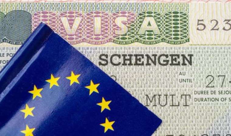 Almanya vize başvurularında itirazları askıya aldı