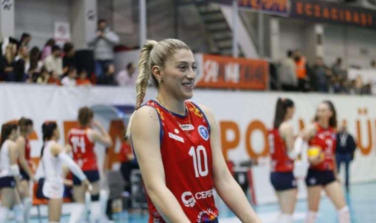 İdil Naz Başcan kimdir, kaç yaşında, nereli? İdil Naz Başcan hangi takımlarda voleybol oynadı?