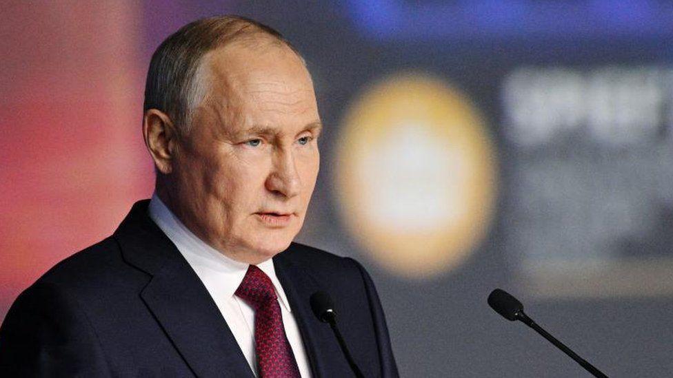 Ukrayna savaşı: Putin, ilk nükleer silahların Belarus'a yerleştirildiğini söyledi