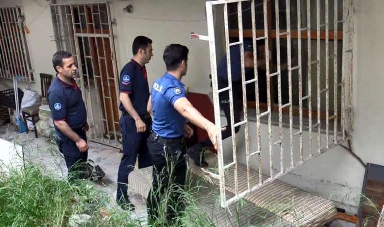 Avcılar'da şüpheli kadın ölümü: Evde ölü bulundu