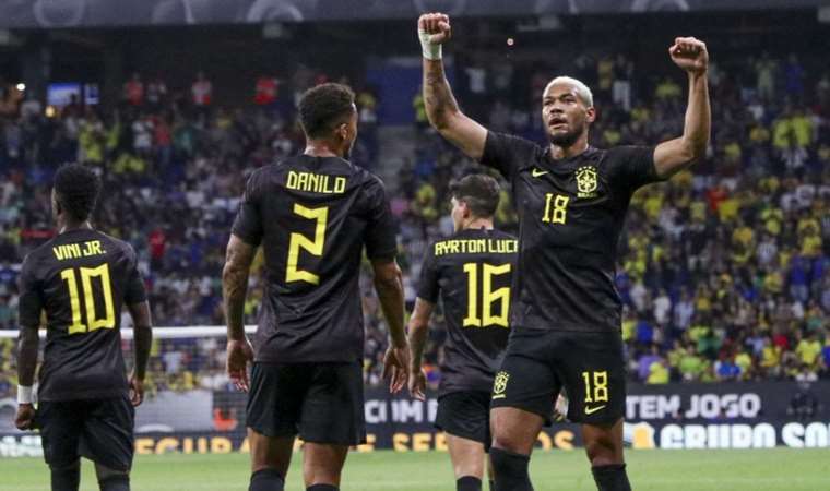 'Siyah formalı' Brezilya Gine'yi rahat geçti