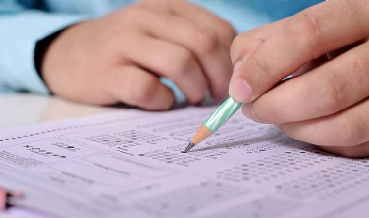 AYT Edebiyat soruları: Fırtına ve Kar kimin eseridir? Fırtına ve Kar şiirinin şairi kimdir?