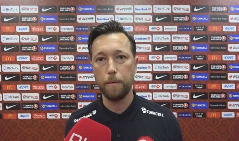 Ümit Milli Takımı Teknik Direktörü Levent Sürme skordan memnun değil