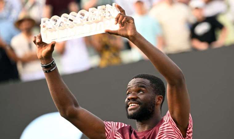 Stuttgart Açık Tenis Turnuvası'nda şampiyon Tiafoe oldu