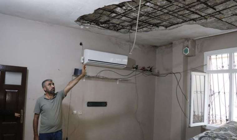 Hasarsız raporu verilmişti: Evin tavanı çöktü