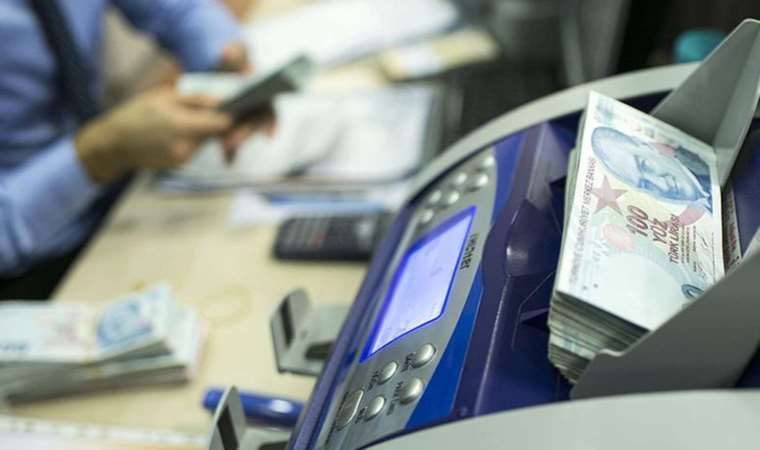 Mahkeme karar verdi: Bankalar, sözleşmede olmayan komisyonu alamayacak
