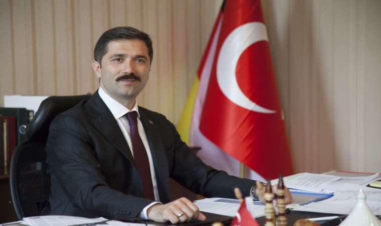 AKP'nin Dış İlişkilerden Sorumlu Genel Başkan Yardımcısı Zafer Sırakaya kimdir? Zafer Sırakaya kaç yaşında, nereli?