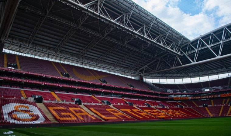 Galatasaray'dan Fenerbahçe maçına özel şampiyonluk kutlaması!