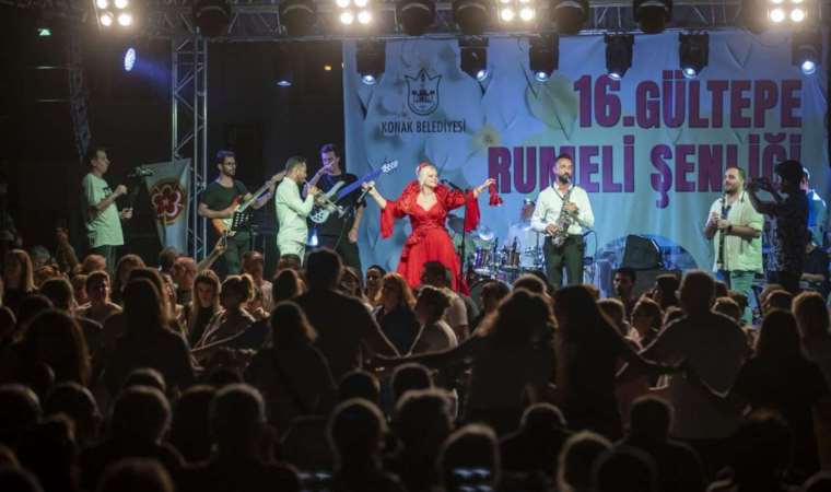 Gültepe Rumeli Şenliği Konak'ta Balkan rüzgarı estirdi