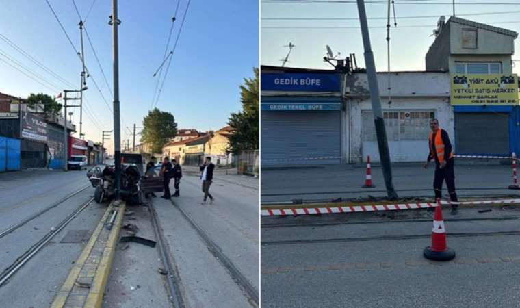 Otomobil tramvay direğine çarptı: Seferler durdu