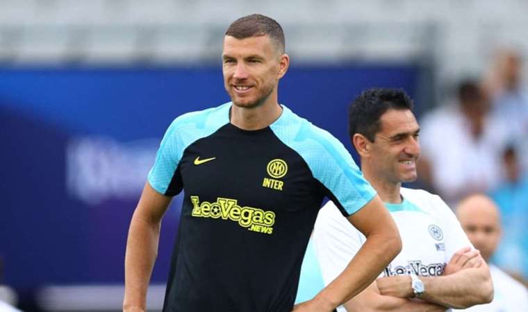 Son Dakika: Fenerbahçe, Edin Dzeko'yu resmen  duyurdu! Maliyeti belli oldu...