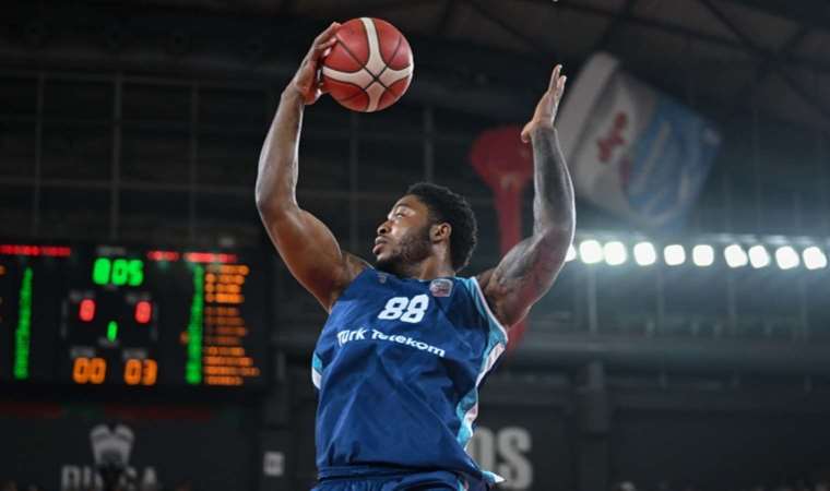 Anadolu Efes, Tyrique Jones ile imzaladı