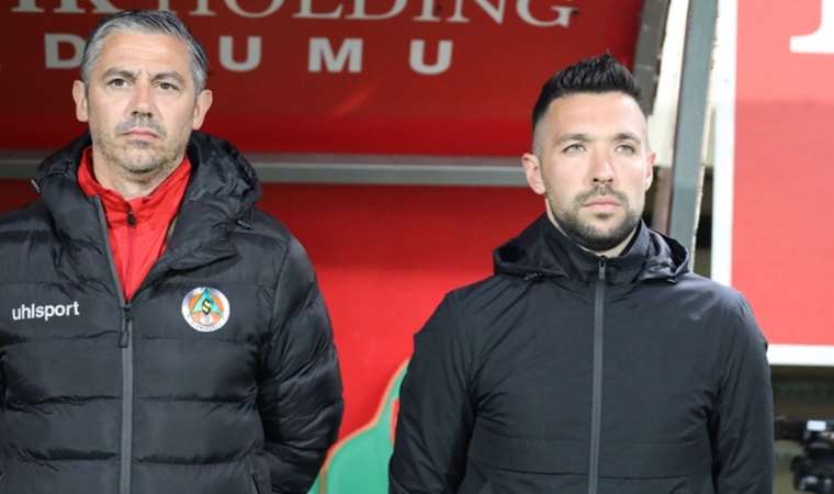 İtalyanların gözü Francesco Farioli'de!