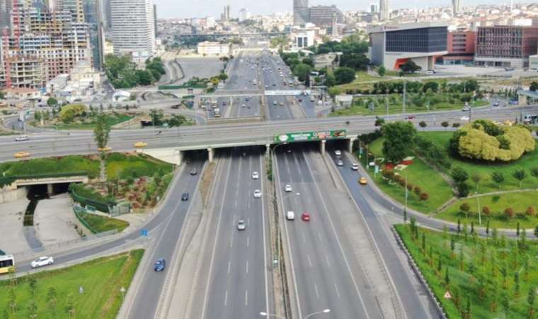 İstanbul’da yollar boş kaldı!