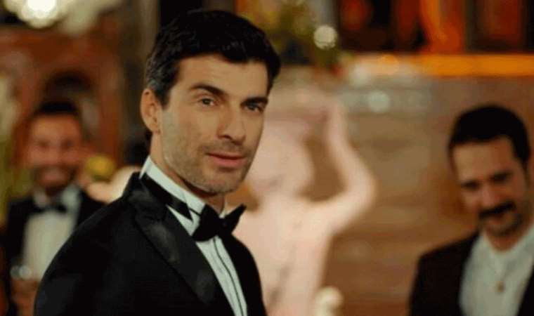 Ünlü oyuncu Özgür Özberk’e saldırı: Görüntüler ortaya çıktı!