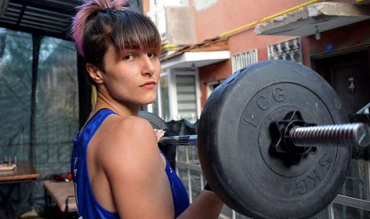 Milli sporculardan Polonya'da bir altın madalya daha!